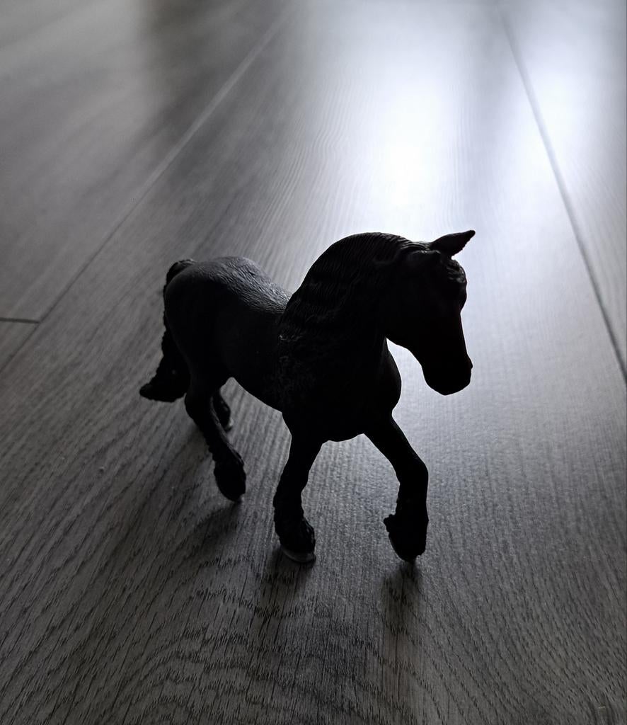 Schleich Horse Club 13906 Friese merrie, Ophalen of Verzenden, Zo goed als nieuw