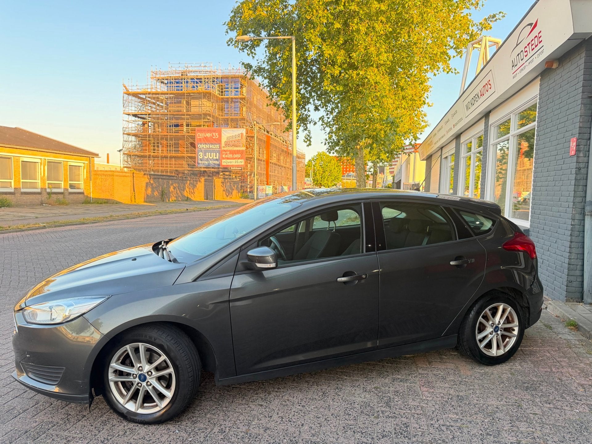Foto 2 van Ford Focus 1.0 Trend|AIRCO|NAP|WEINIG KM