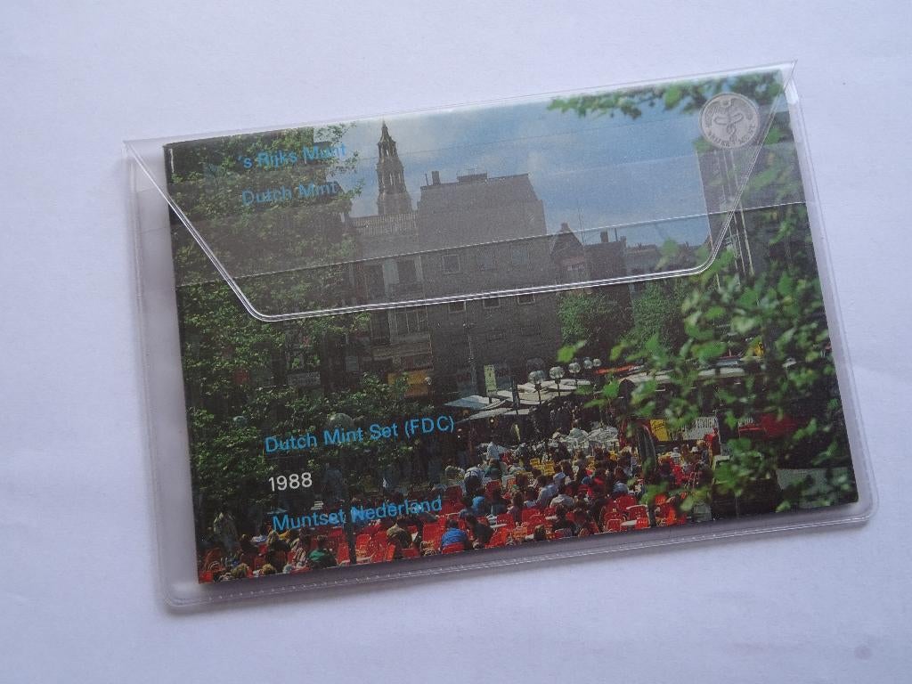 FDC jaarset 1988 Groningen., Postzegels en Munten, Munten | Nederland, Ophalen of Verzenden, Koningin Beatrix, Overige waardes