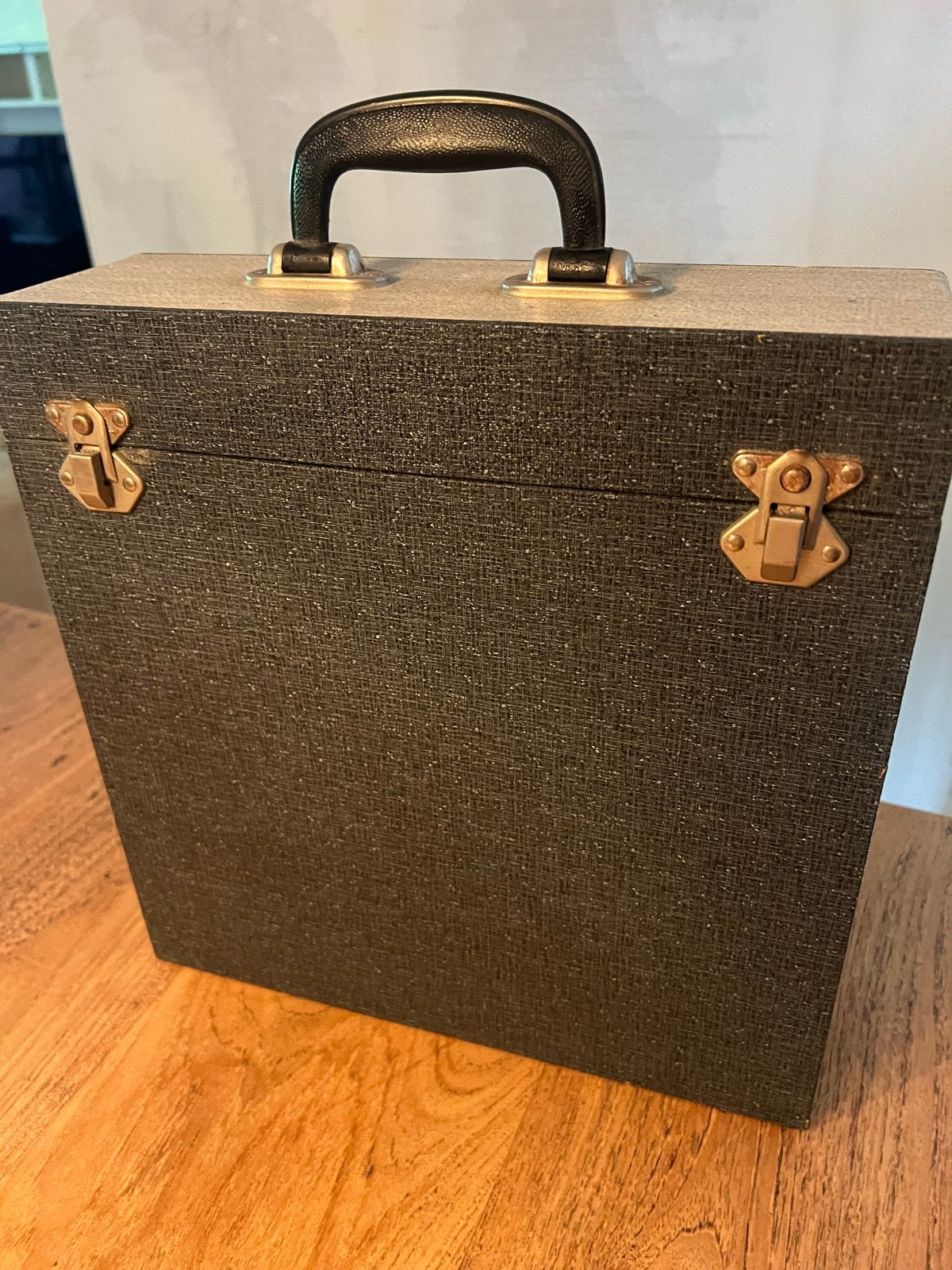 Vintage LP doos met rood fluweel interieur, Ophalen of Verzenden, Gebruikt