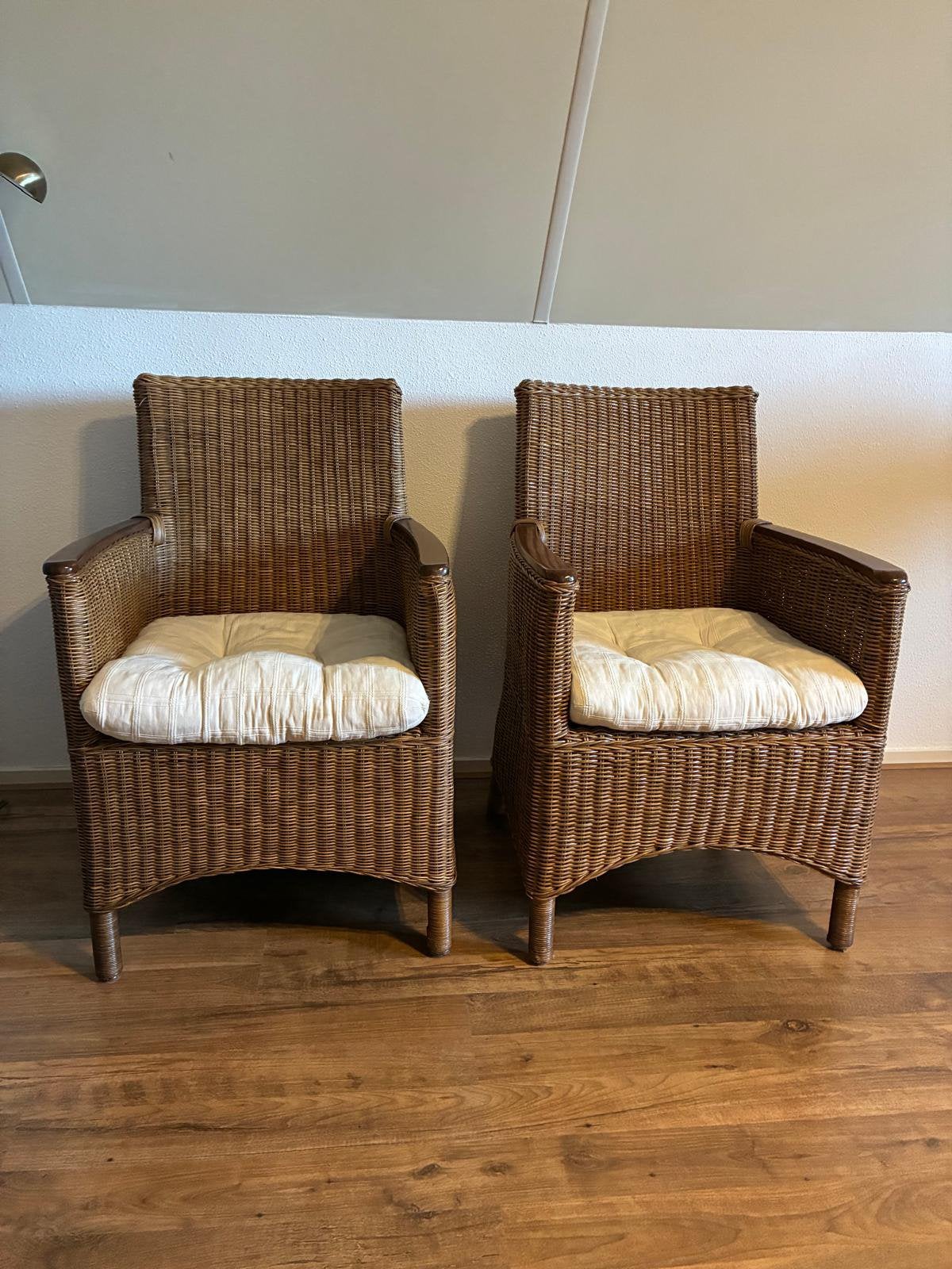 2 mooie rieten stoelen “zware kwaliteit”, Ophalen, Twee, Bruin, Riet of Rotan