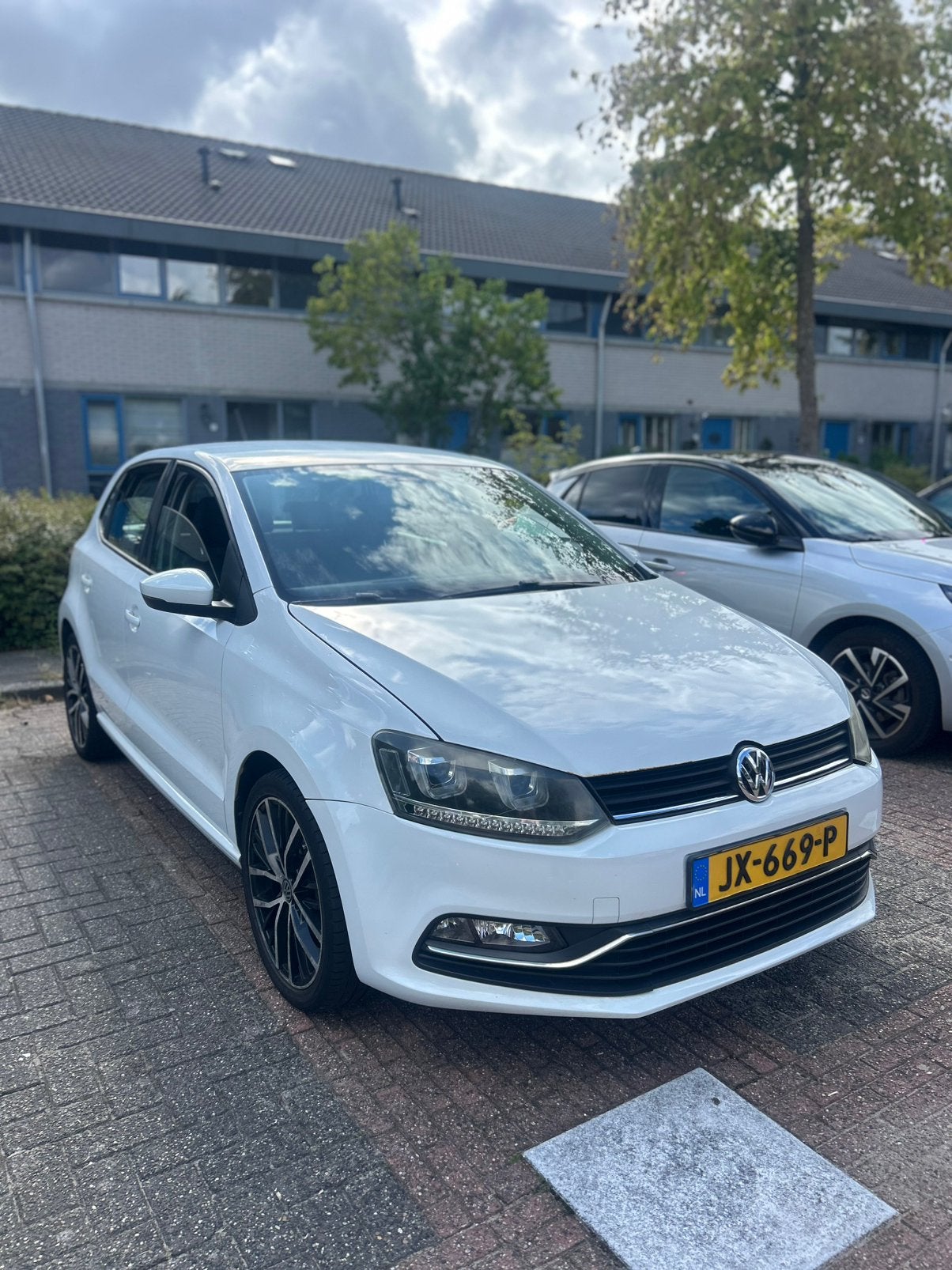 Volkswagen Polo 1.0 TSI 55KW 2016 Wit, Stof, 40 €/maand, 1055 kg, Wit