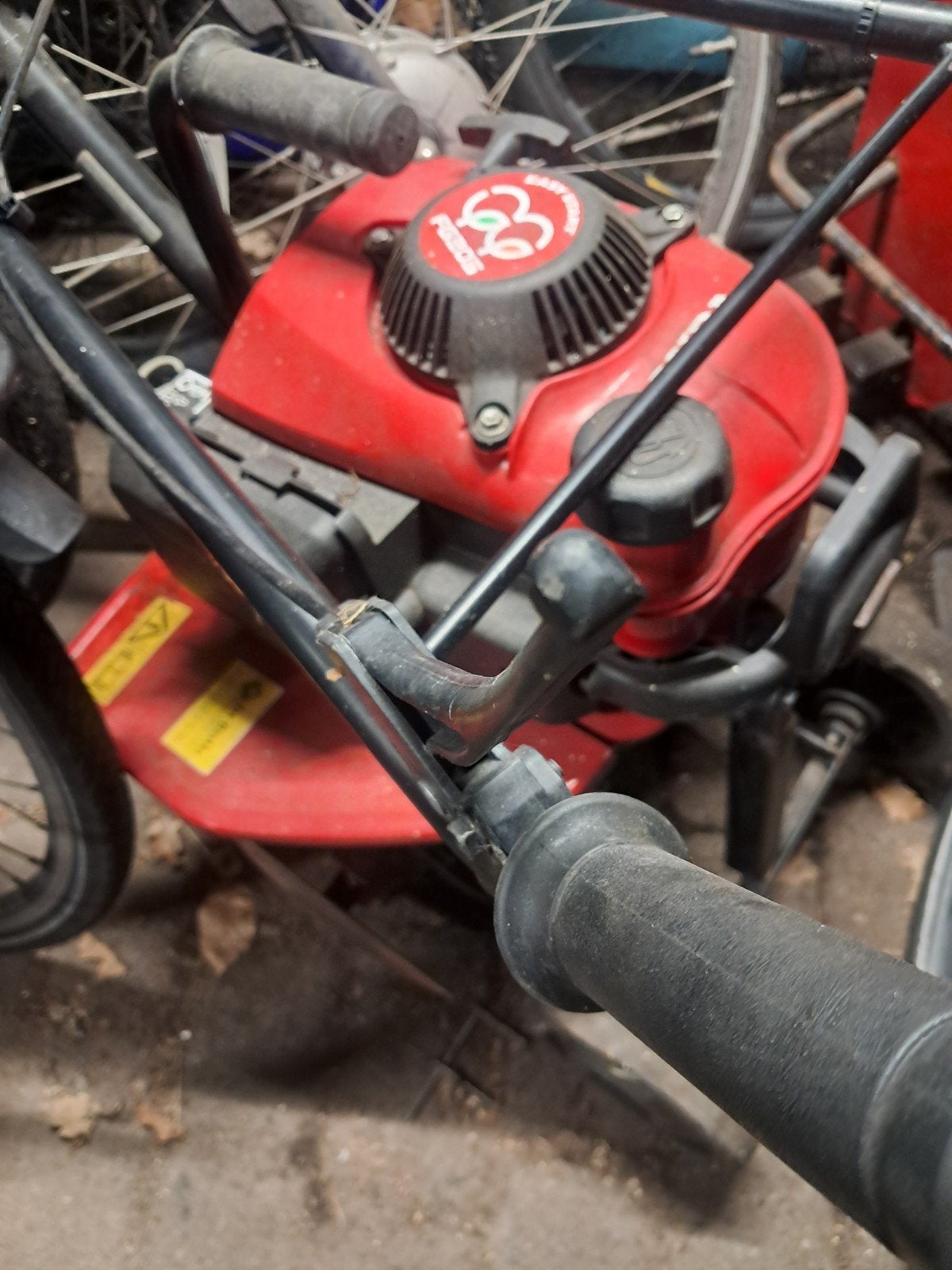 Honda FG205 Tuingfrees - Compact en Krachtig, Ophalen, Gebruikt, Benzine-grasmaaier, Honda