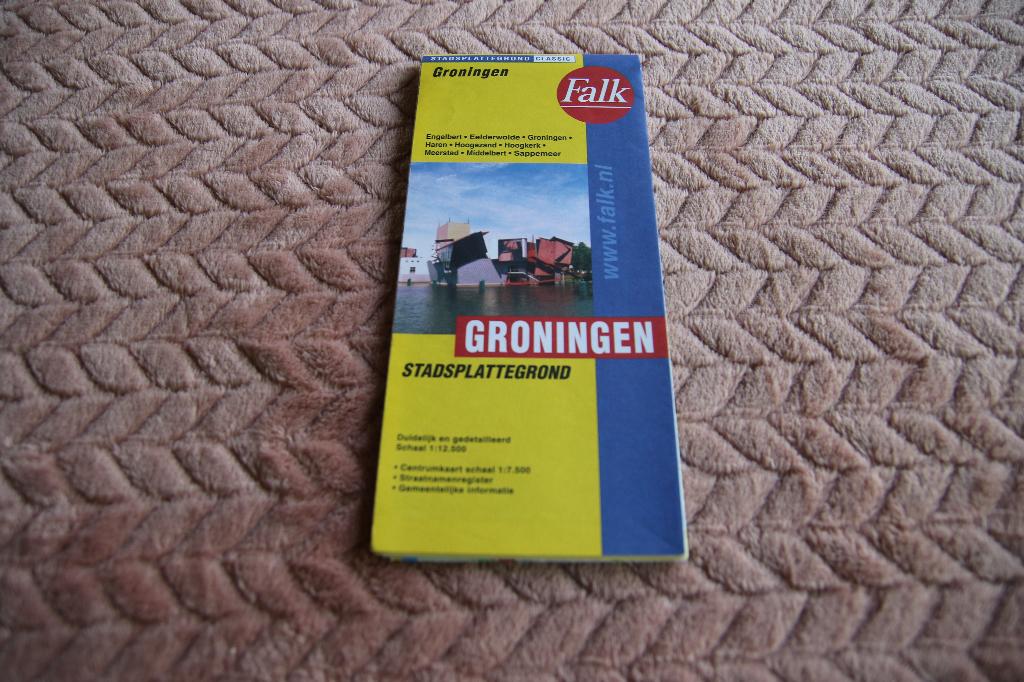 Plattegrond groningen Falk Plan, Gelezen, Overige typen, Ophalen of Verzenden, 1800 tot 2000