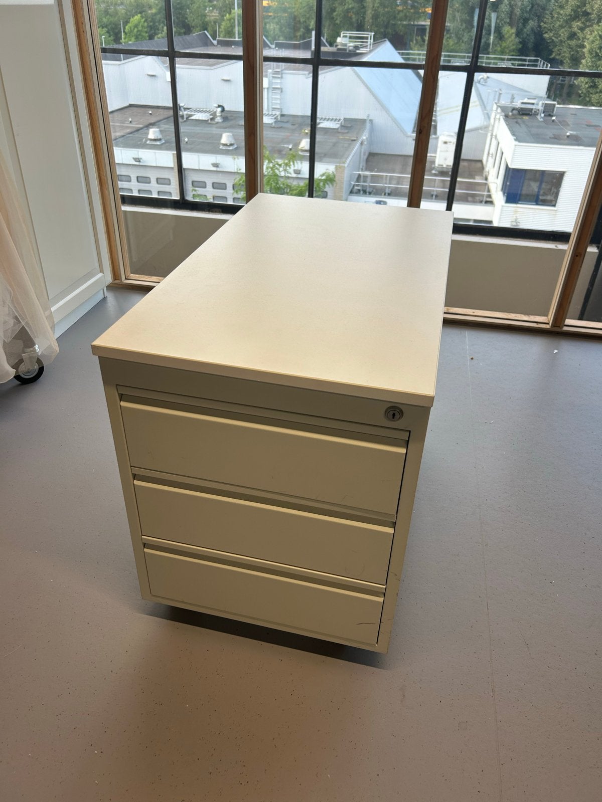 Metalen ladeblok met 3 laden - Crème, Ophalen, Gebruikt, 50 tot 100 cm, 3 of 4 laden
