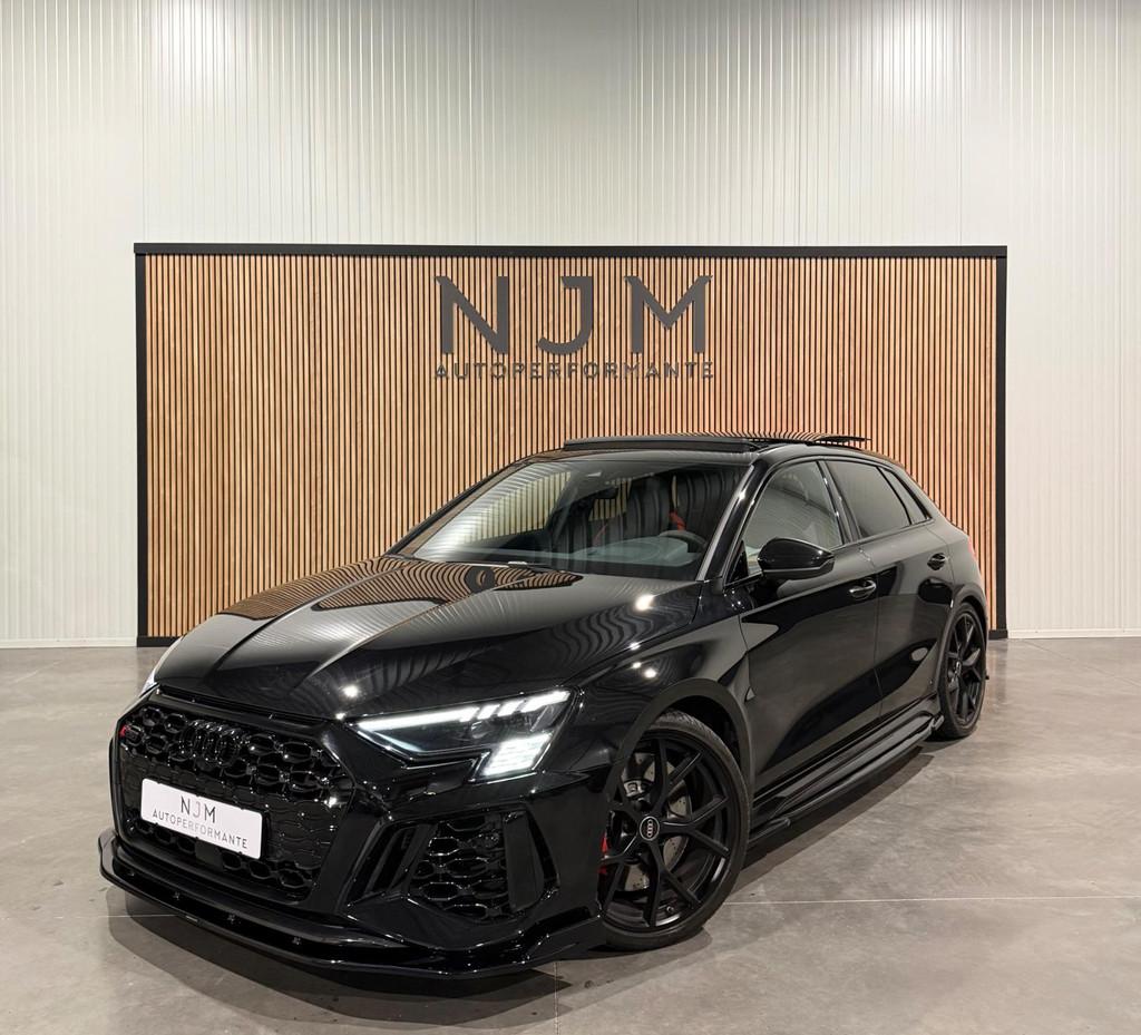Audi RS3 Sportback 2.5 TFSI quattro|Pano|B&O|HuD|Memory, Auto's, Audi, Bedrijf, Te koop, RS3, 4x4, ABS, Achteruitrijcamera, Adaptive Cruise Control