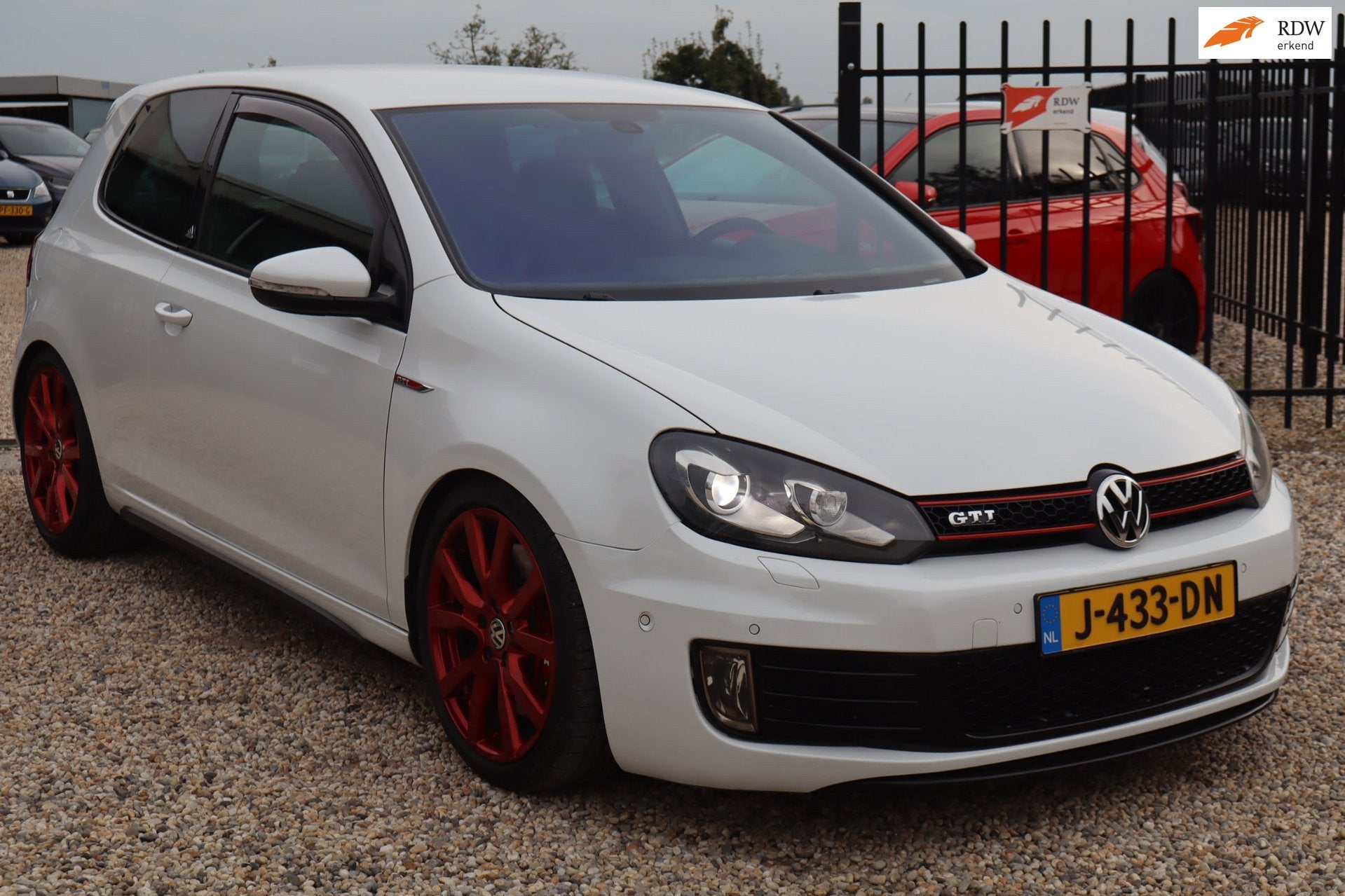 Volkswagen Golf 2.0 GTI ADIDAS EDITION GETUNED JD ENGENEERIN, Auto's, Keurmerk '100% Onderhouden', Gebruikt, Wit, 14 km/l
