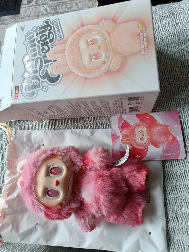 Pop Mart The Monsters Labubu The Little Monsters Plush, Overige karakters, Ophalen of Verzenden, Middelgroot (20 tot 80 cm), Roze