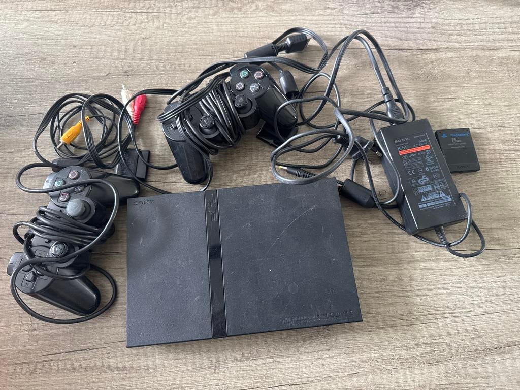 PlayStation 2 compleet met controllers en geheugenkaart, 2 spelers, Ophalen of Verzenden, Gebruikt, Vanaf 3 jaar