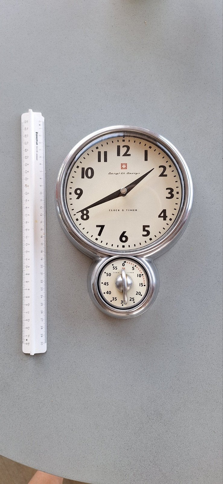 Bengt Ek Design Wandklok met Timer - Zweeds Design, Analoog, Ophalen of Verzenden, Zilver, Modern
