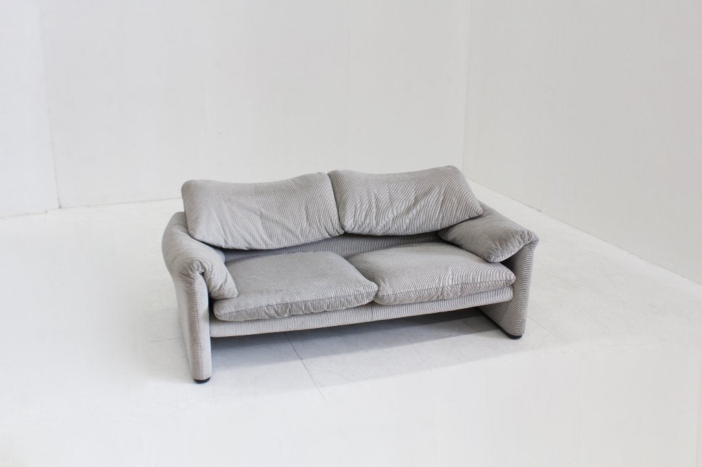 Vintage Cassina Maralunga 2 zits sofa Vico Magistretti, Design, 150 tot 200 cm, Tweepersoons, 75 tot 100 cm