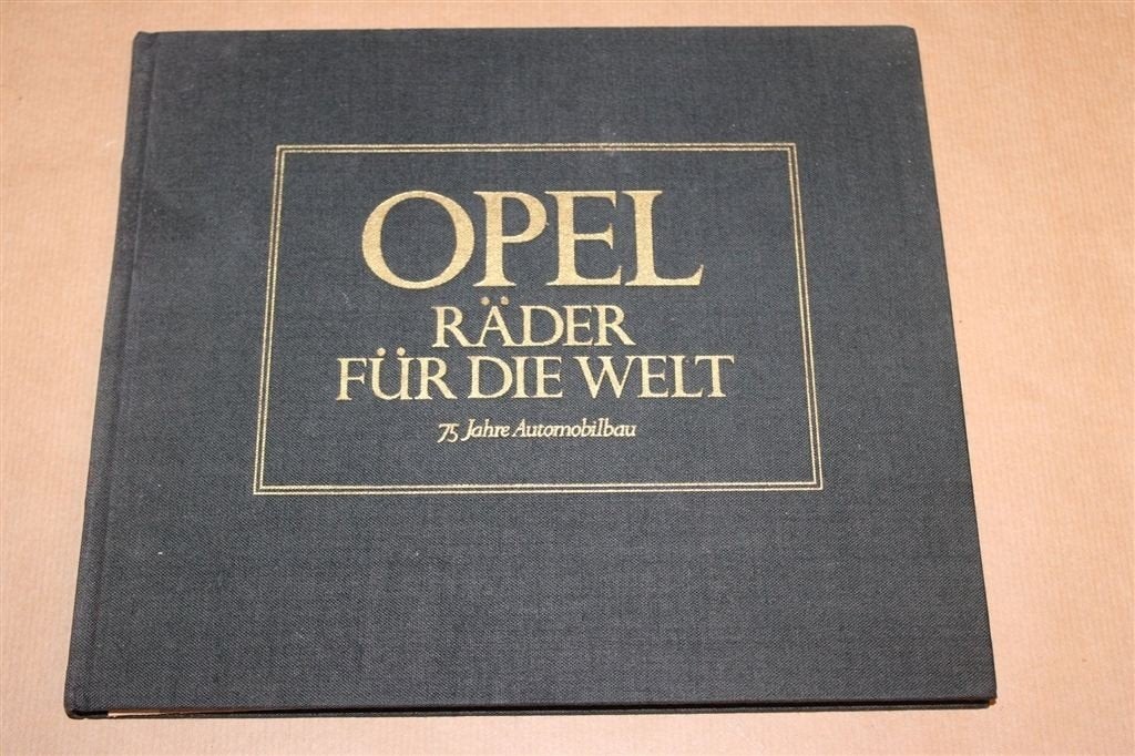 Opel Räder für die Welt — 75 Jaar Duitse Autobouw, Boeken, Auto's | Boeken, Ophalen of Verzenden, Gelezen, Opel