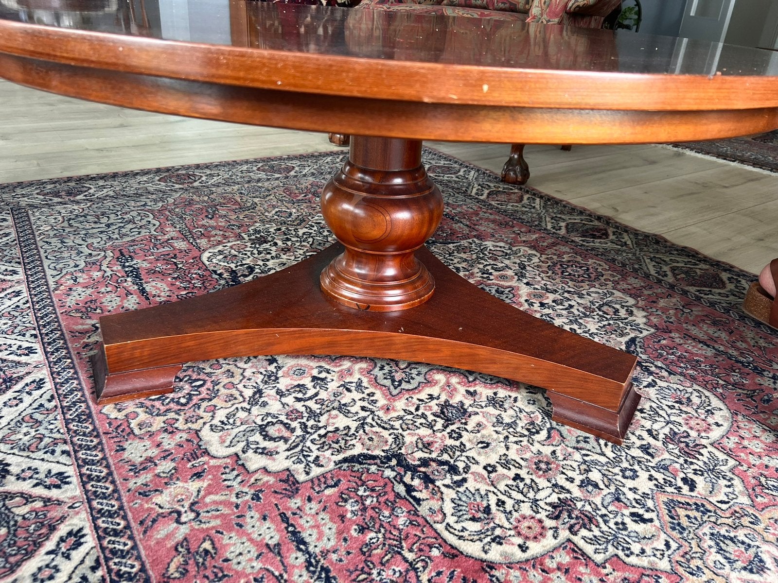 Mooie ronde salon tafel, Ophalen, Rond