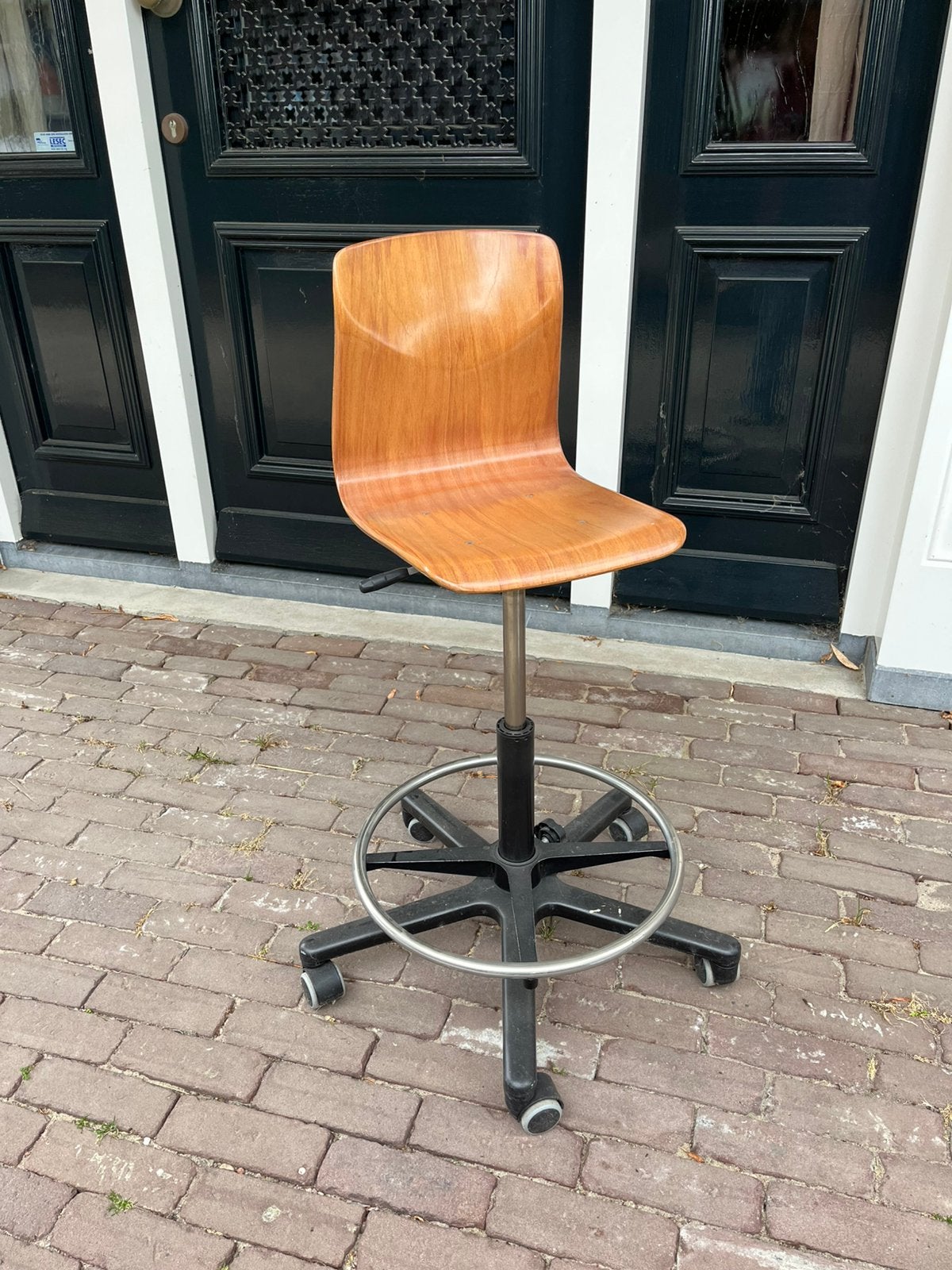 2 vintage bureaustoelen, Huis en Inrichting, Bureaustoelen, Ophalen, Gebruikt, Zwart