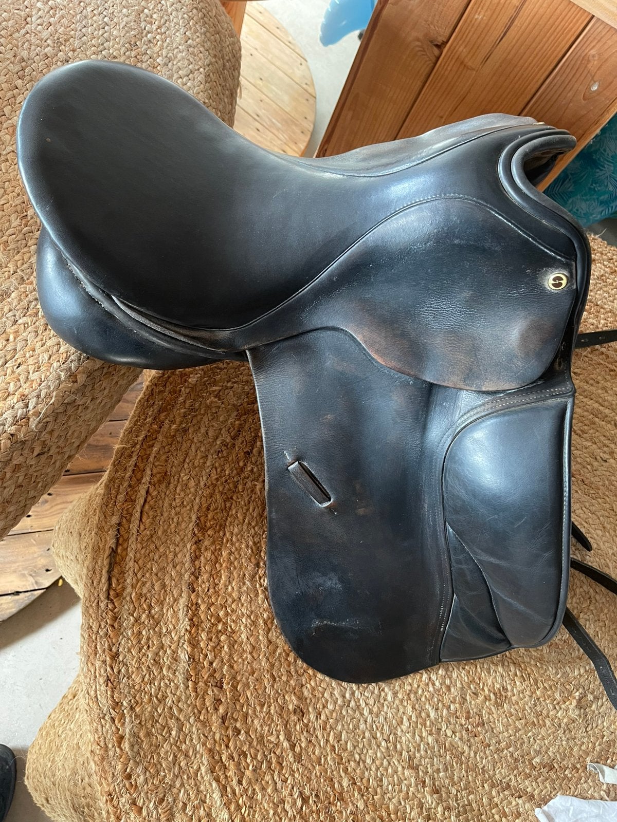 Veelzijdig dressuur zadel, Ophalen, Gebruikt, Overige merken, M (17 inch)