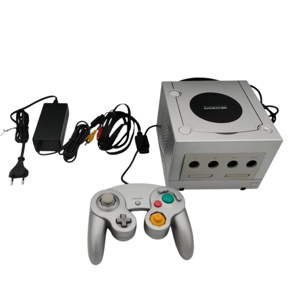 Nintendo Gamecube Console Zilver + Controller | B-Grade, Spelcomputers en Games, Nintendo, Gebruikt, Support@nintendo.com, 11-1 Hokotate-cho, Kamitoba, Minami-ku
Kyoto 601-8501
Japan