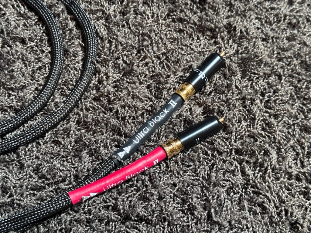 Tellurium Q Ultra Black II RCA 1 meter / Demo kabel, Ophalen of Verzenden, Nieuw, Minder dan 2 meter, Interlink-kabel