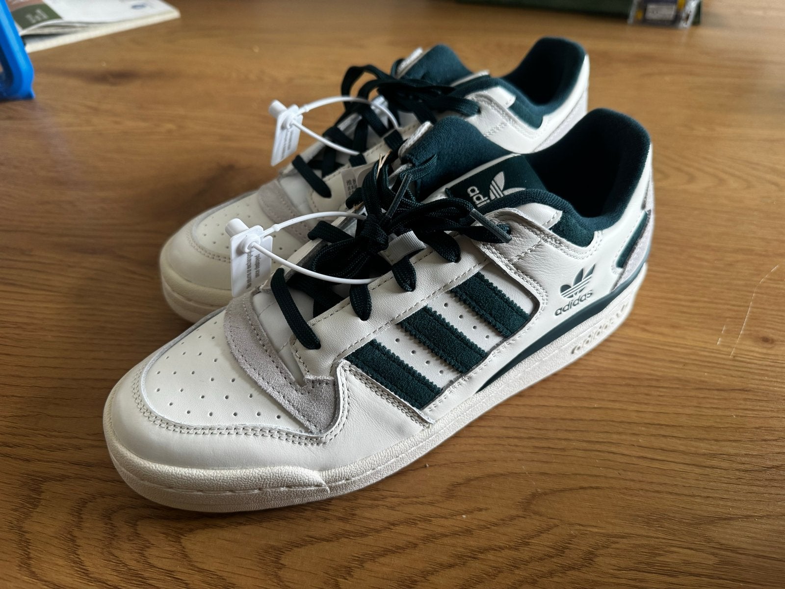 Adidas Forum Low sneakers - Nieuw, Ophalen of Verzenden, Nieuw, Overige kleuren, Sneakers of Gympen
