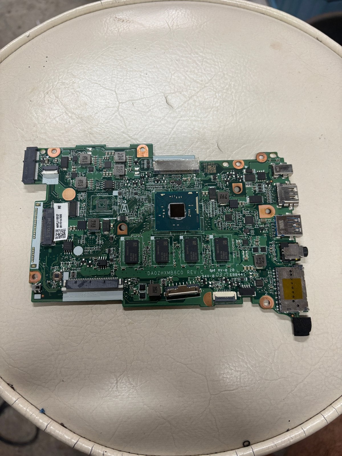 Acer TravelMate B117-M moederbord N3060 2GB DA0ZHXMB6C0, Ophalen of Verzenden, Zo goed als nieuw