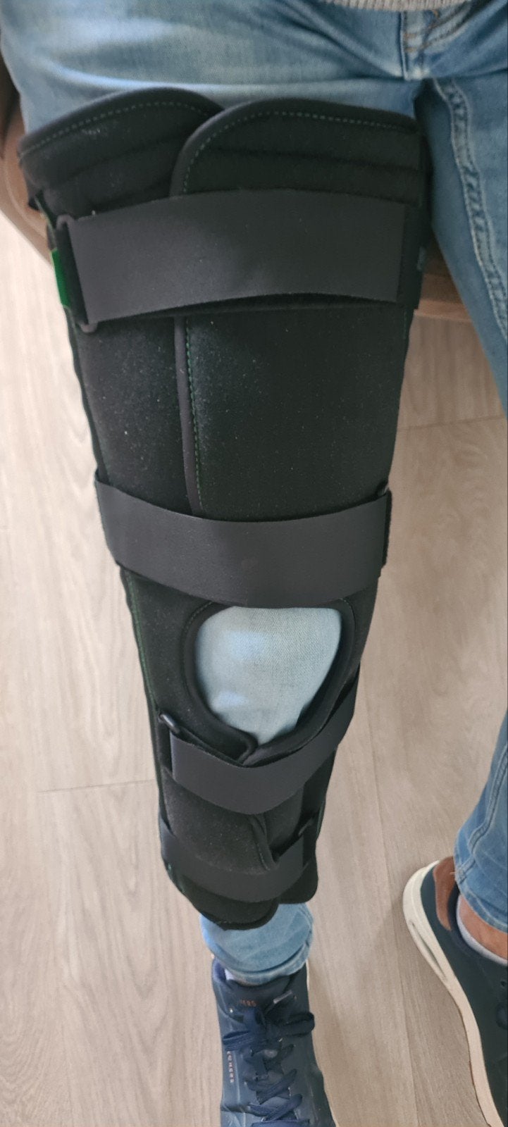 Kniebrace Cellacare, Ophalen of Verzenden