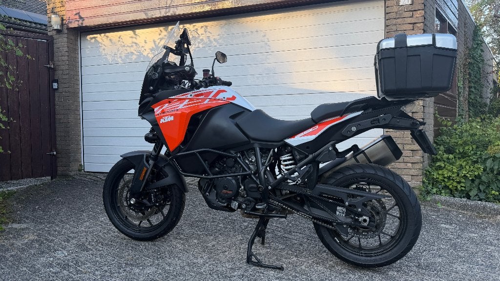 Zeer nette KTM 1290 Super Adventure S, slechts 13.500km!, Motoren, 2 cilinders, Occasion, ABS, Motorrijbewijs A
