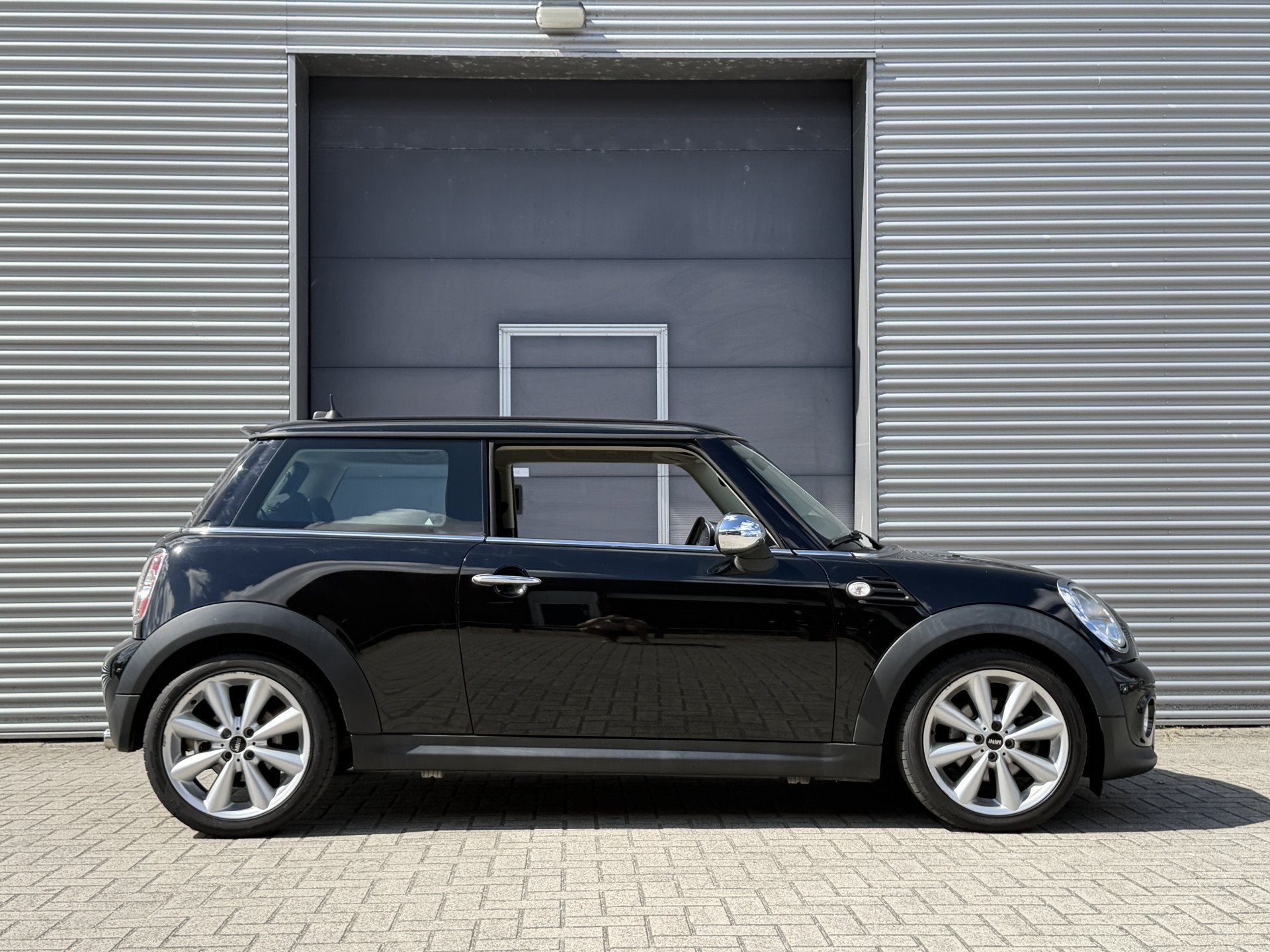 MINI Mini 1.6 One Business Line I Airco I Cruise Control, Auto's, Voorwielaandrijving, Euro 5, Stof, Zwart