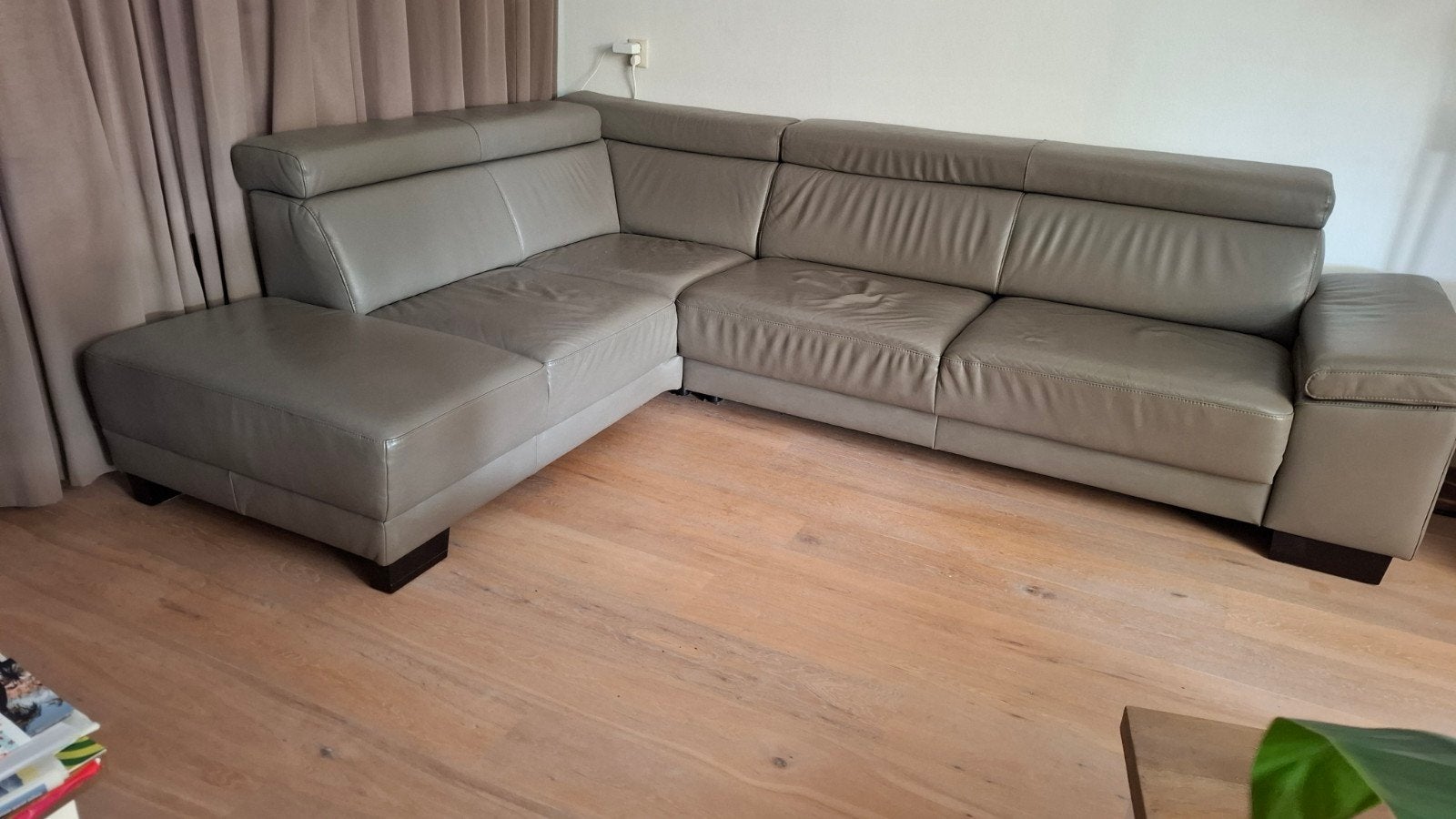 Leren Hoekbank - Comfortabel en Stijlvol, Huis en Inrichting, Ophalen, 250 tot 300 cm, Gebruikt, Hoekbank