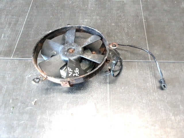 VF750C magna 1994 - 2003 Honda Radiator Ventilator D1-58335