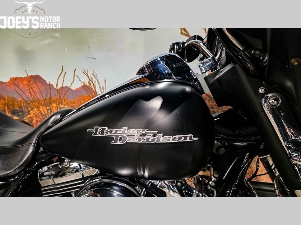 HARLEY-DAVIDSON STREET GLIDE FLHX (bj 2015), 2 cilinders, 1690 cc, HARLEY-DAVIDSON, Bedrijf