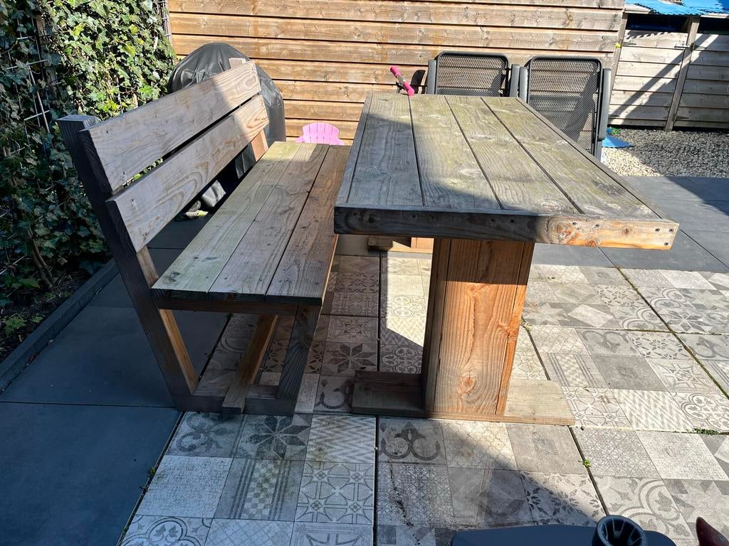 Robuuste houten tafel met bank, Ophalen, Gebruikt, 3 zitplaatsen, Bank