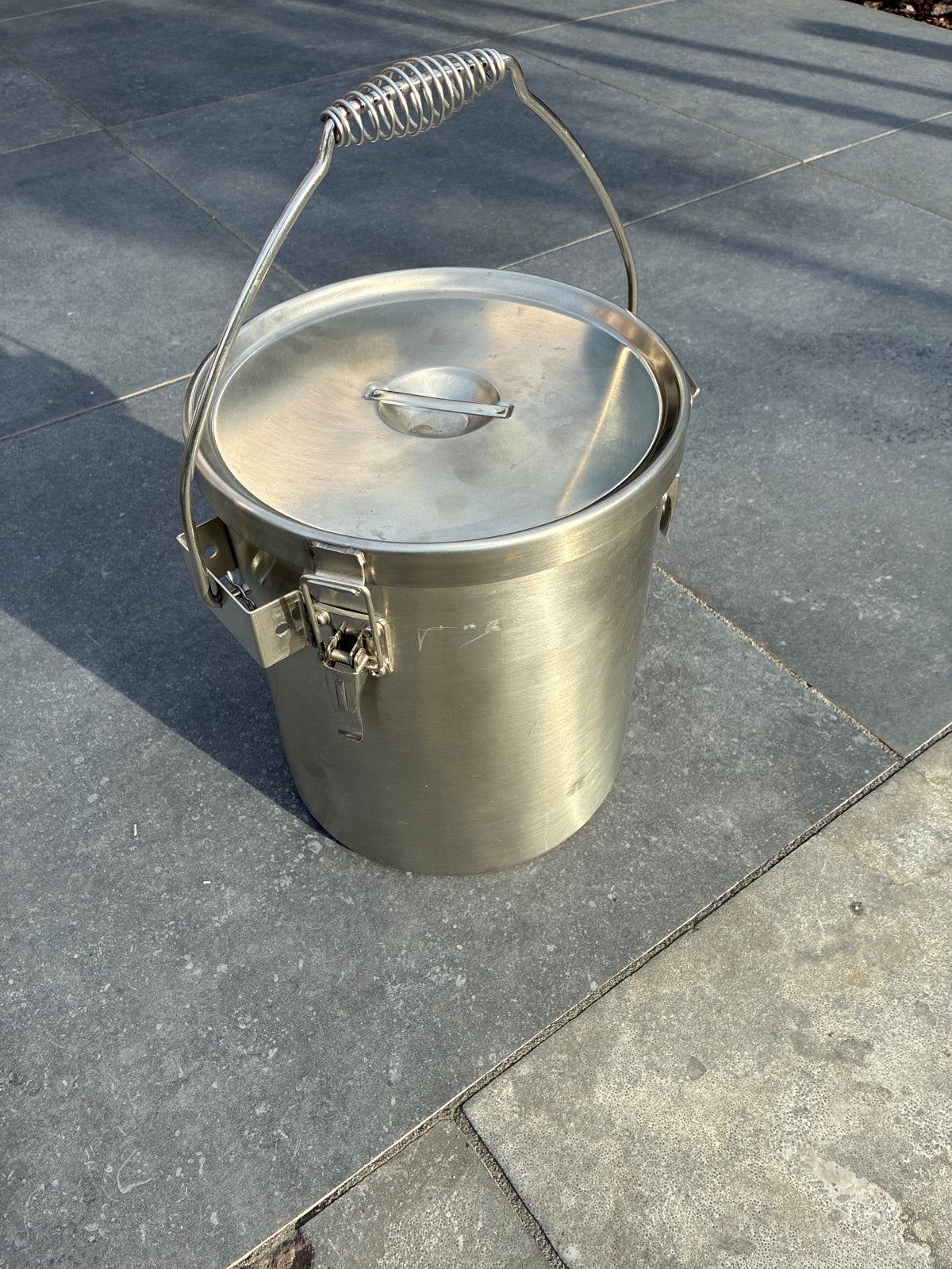 Gebruikte warmhoudpan/gamel - Ø 23 cm, H 28 cm, Ophalen of Verzenden, Gebruikt, Metaal, Zilver