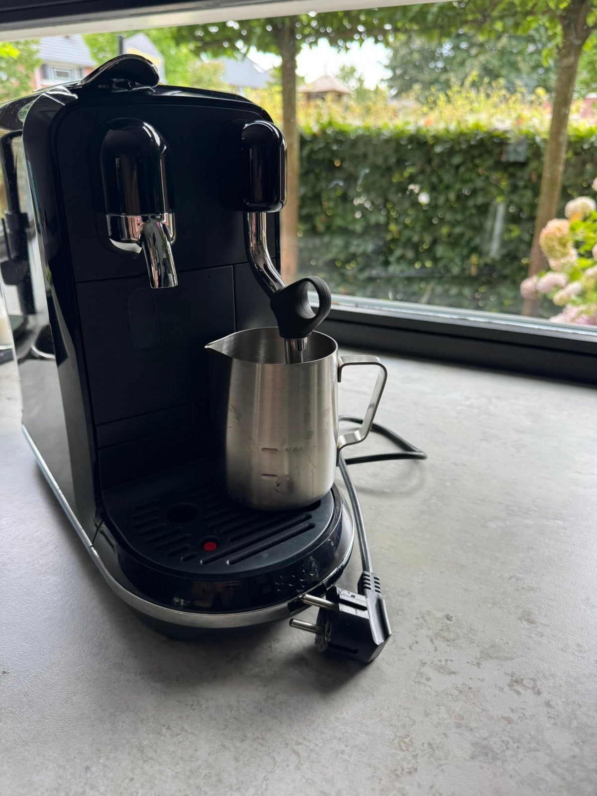 Sage Nespresso Creatista Uno Zwart Werkt perfect, Ophalen, Zo goed als nieuw