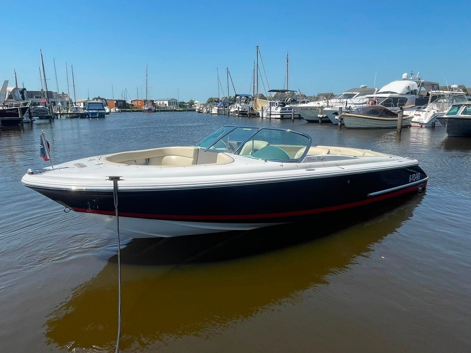 Crish craft launch 22 volvo penta 5.7