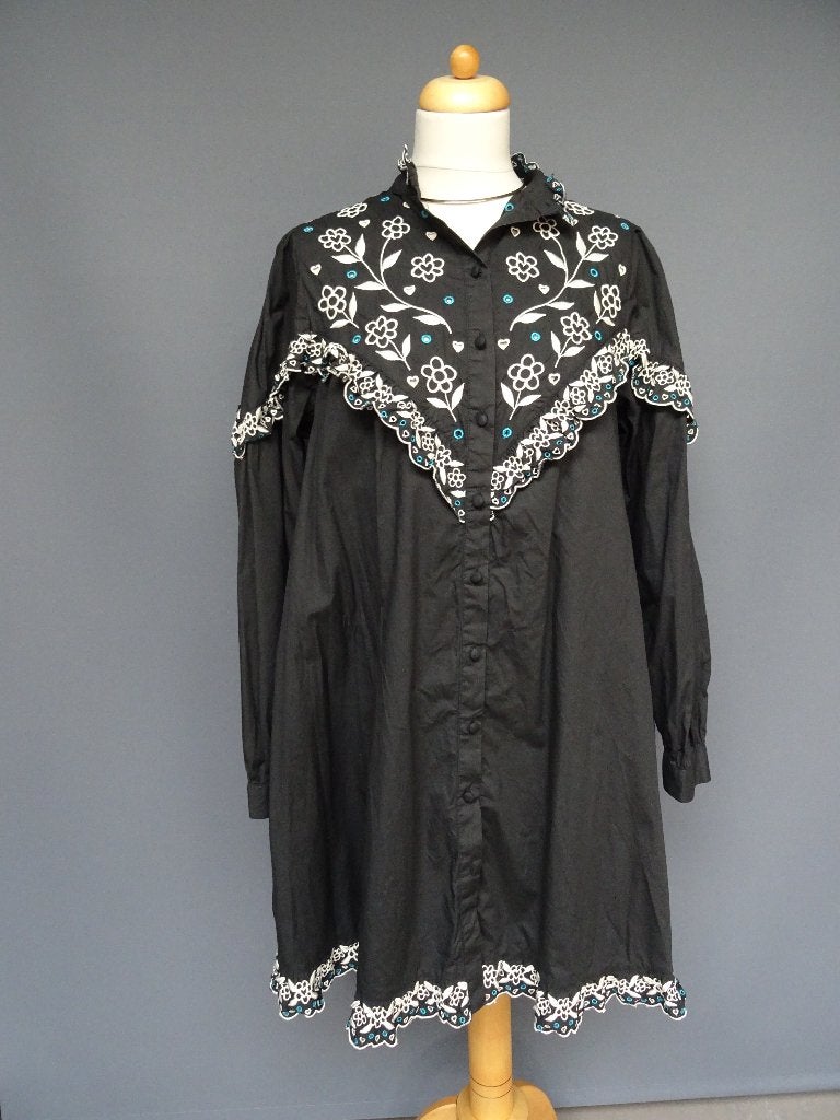 FABIENNE CHAPOT maat 36, jurk met kant., Kleding | Dames, Jurken, Zwart, Ophalen of Verzenden, Zo goed als nieuw, Maat 36 (S)