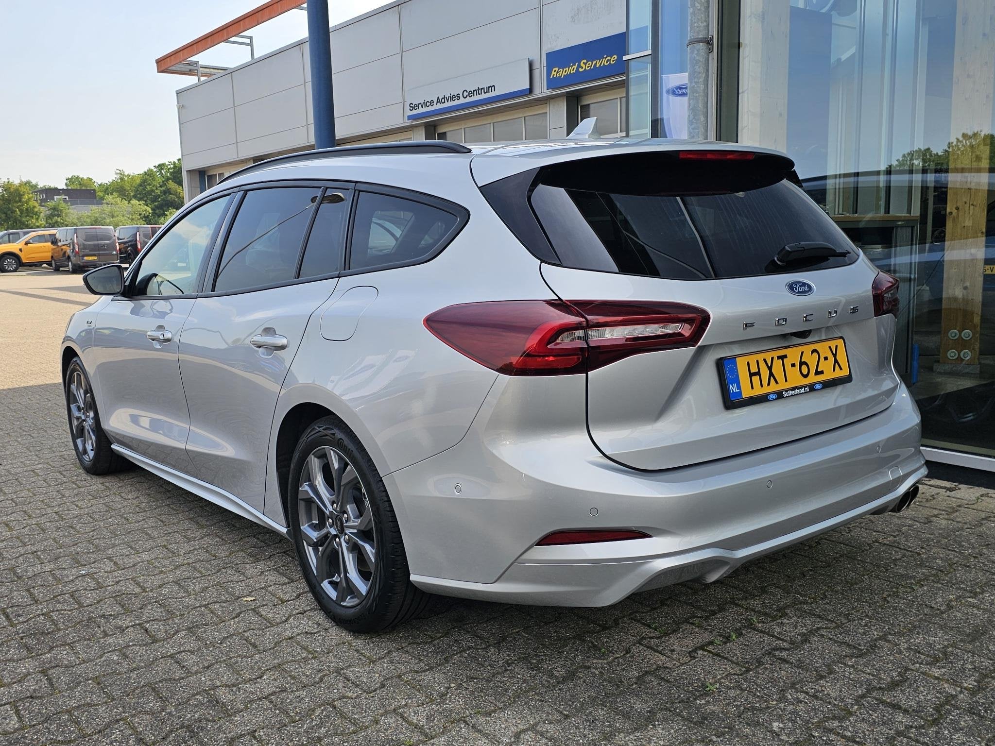 Ford Focus Wagon 1.0 EcoBoost Hybrid ST Line | Moondust Silv, Stof, Gebruikt, Euro 6, 1404 kg