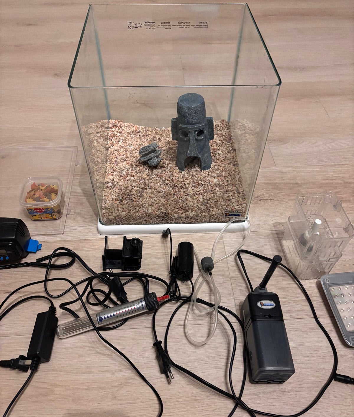Compleet aquarium inclusief alle toebehoren en accessoires, Ophalen of Verzenden, Zo goed als nieuw, Gevuld zoetwateraquarium