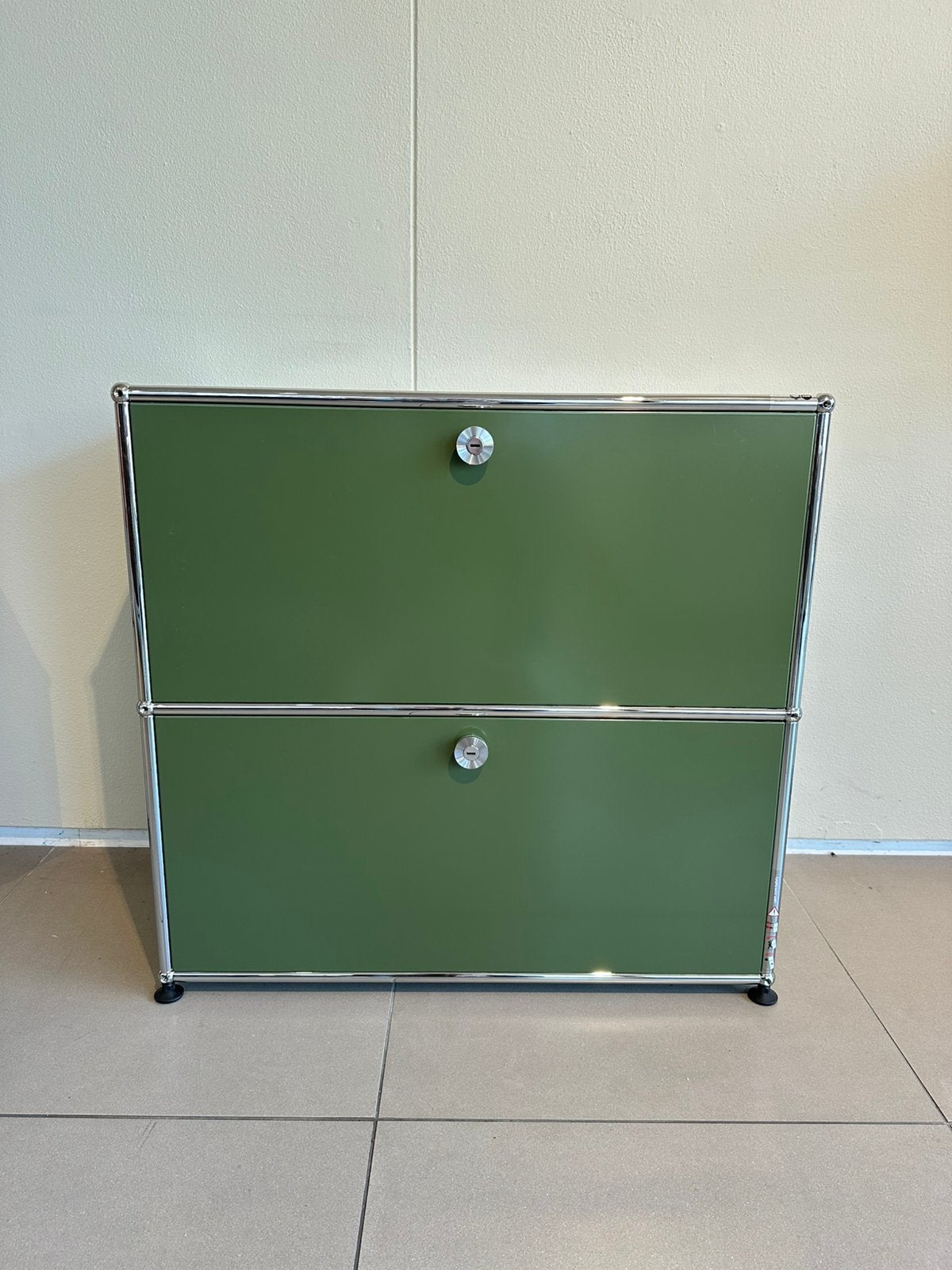 USM Haller Dressoir, Huis en Inrichting, Ophalen of Verzenden, Zo goed als nieuw, 25 tot 50 cm, 150 tot 200 cm