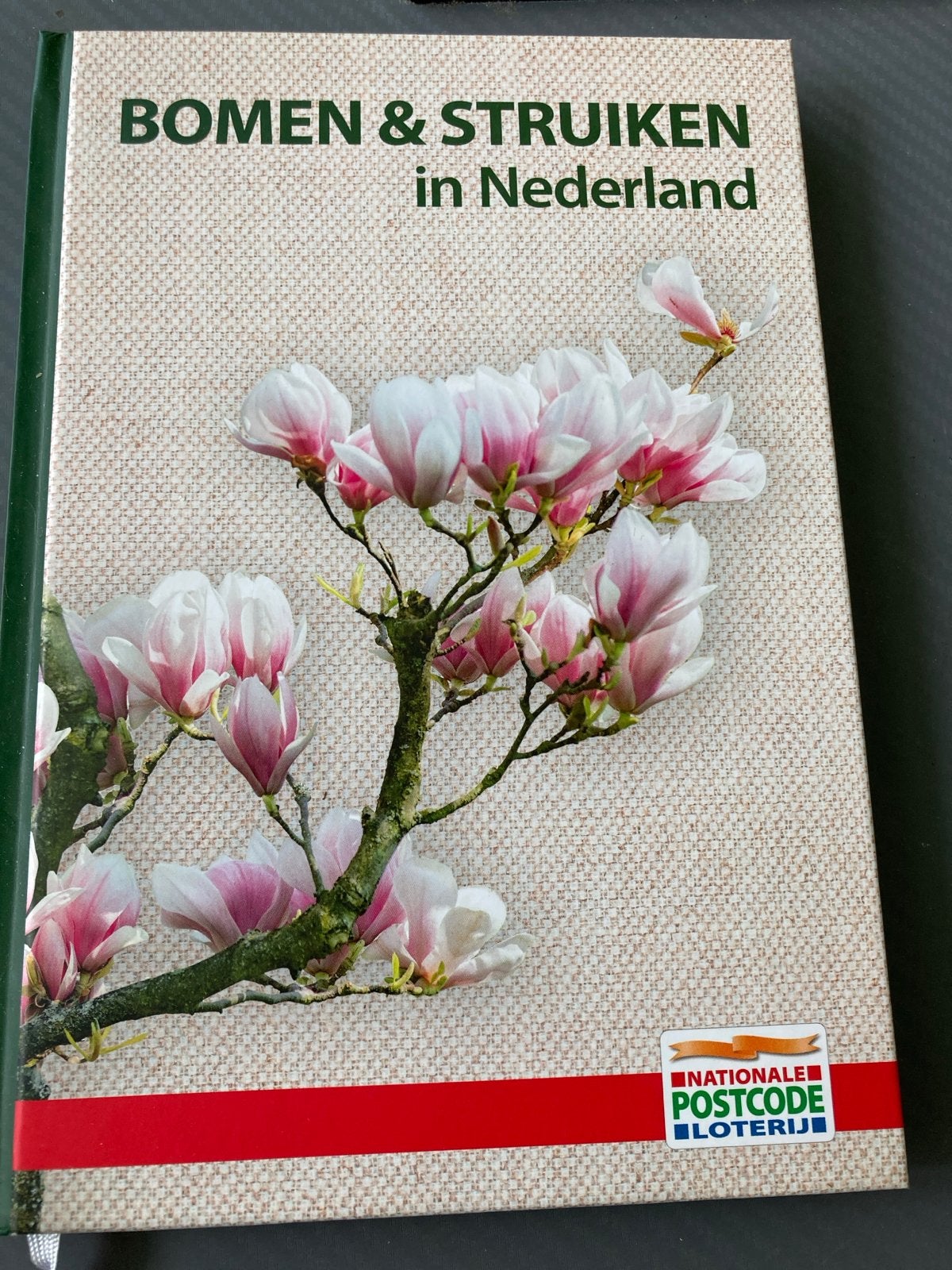 Bomen & Struiken in Nederland - Nationale Postcode Loterij, Ophalen of Verzenden, Zo goed als nieuw, Bloemen, Planten en Bomen