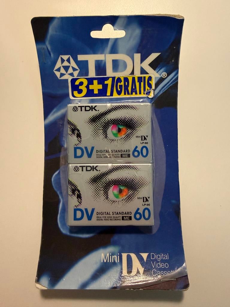 TDK DV Tape 2x Mini DV 60 minuten (nieuw in verpakking), Audio, Tv en Foto, Videospelers, TDK, Nieuw, Ophalen of Verzenden, TDK