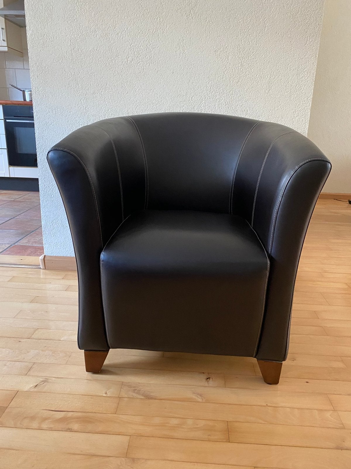 Twee prachtige fauteuils. Donkerbruin, Ophalen, Gebruikt