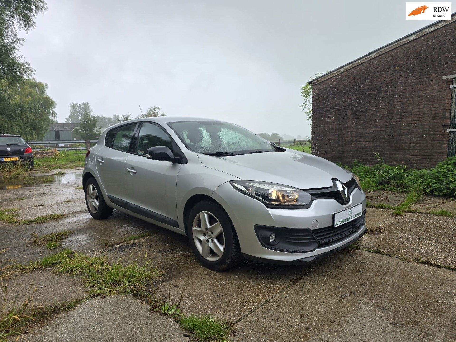 Renault Mégane 1.5 dCi Authentique | NAVIGATIE | PDC | STAR, Auto's, Gebruikt, 4 cilinders, Bedrijf, 125 €/maand