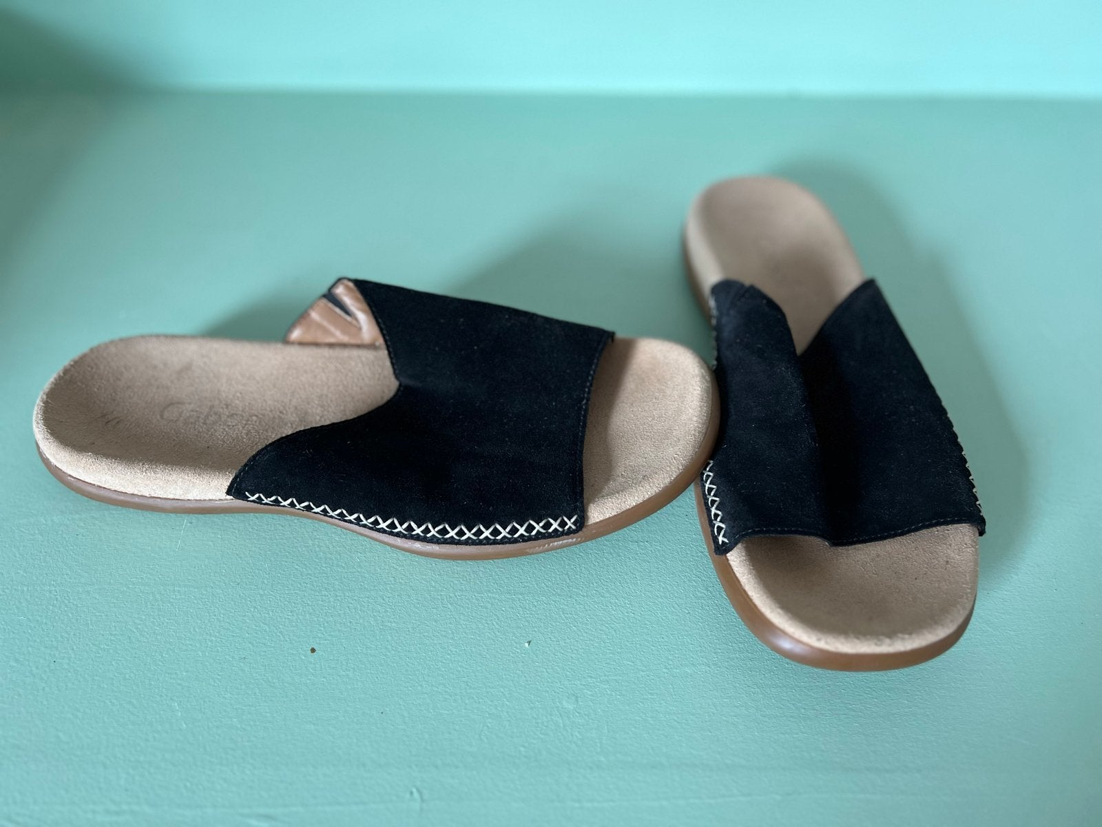 Gabor slippers zwart maat 40, Ophalen of Verzenden, Zo goed als nieuw, Zwart, Slippers