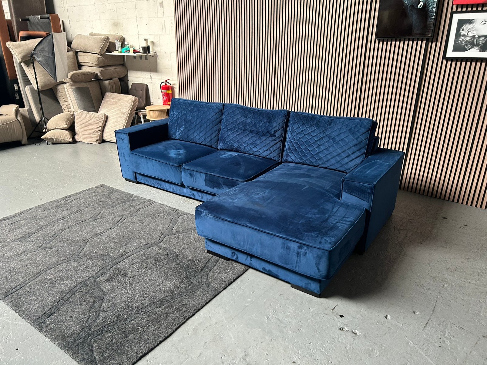 GRATIS LEVERING Velvet Loungebank Blauw 285X165 GEREINIGD, 250 tot 300 cm, Blauw velvet, Hoekbank, Ophalen of Verzenden