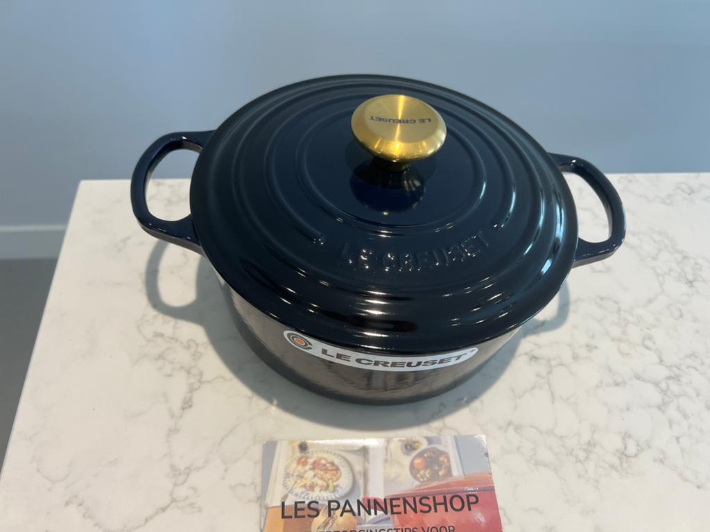 Nieuwe Le Creuset braadpan Nuit 24 cm, Gietijzer, Nieuw, Ophalen of Verzenden, Le Creuset
