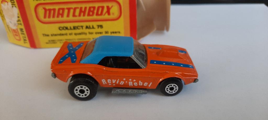 Matchbox 1g Dodge Challenger, Hobby en Vrije tijd, Modelauto's | Overige schalen, Zo goed als nieuw, Auto, Ophalen of Verzenden