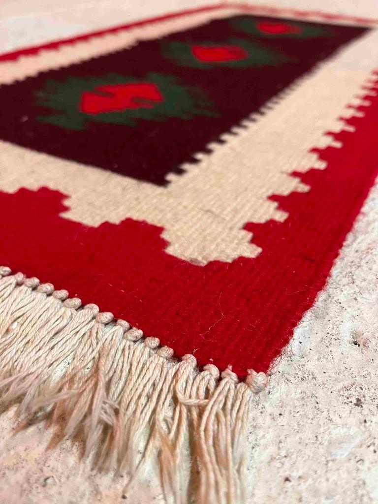 Kelim kleedje rood 73/40 cm, Minder dan 50 cm, Gebruikt, 50 tot 100 cm, Groen