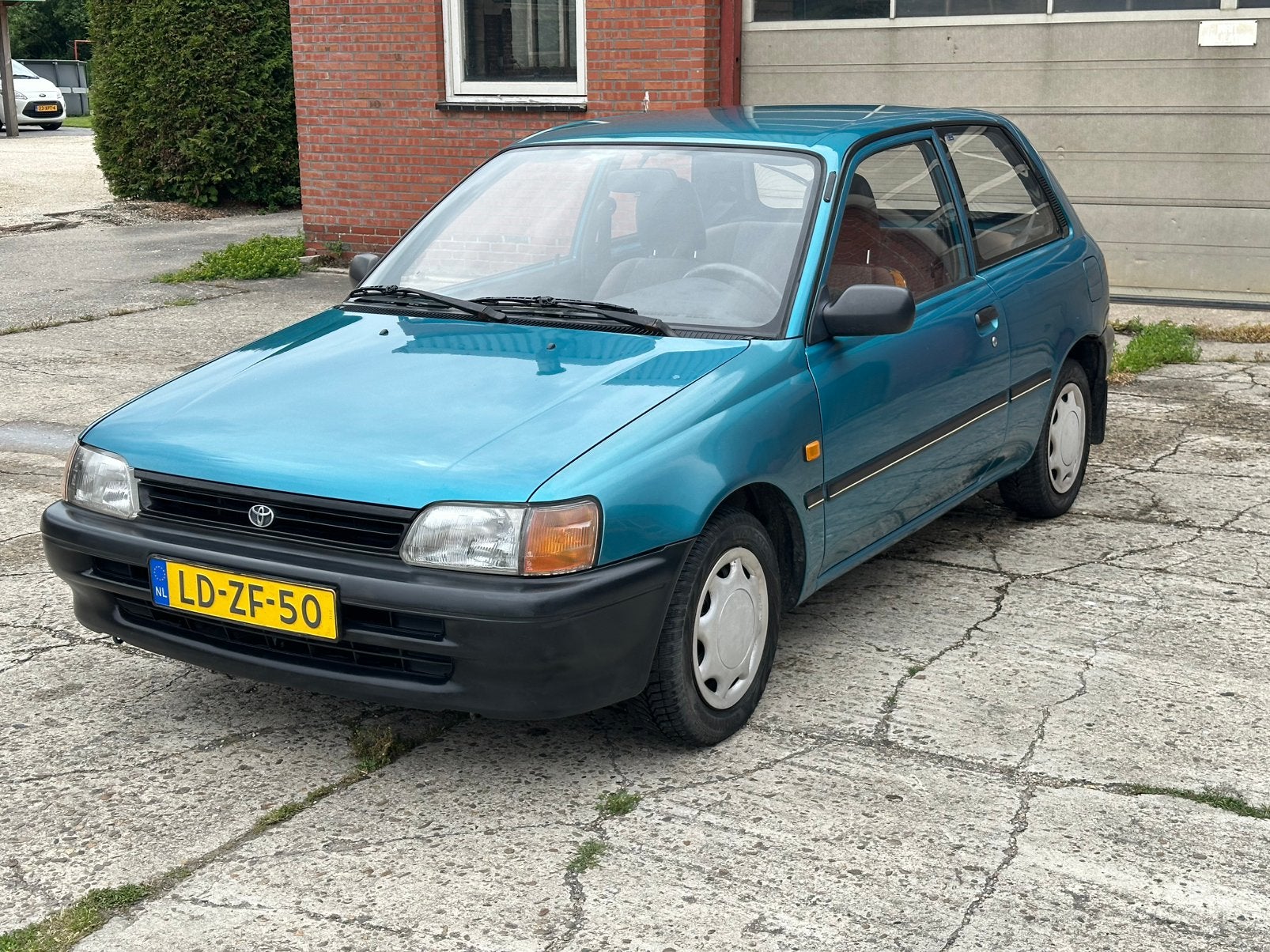 Toyota Starlet 1.3 XLI 1995 Groen, 4 cilinders, Origineel Nederlands, Handgeschakeld, Particulier