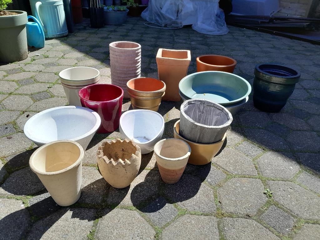 Bloempotten (gratis), Gebruikt, Rond, Ophalen of Verzenden, Minder dan 40 cm