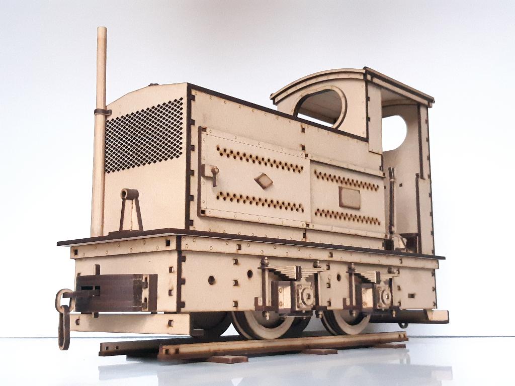 SPOORHOUT bouwpakket O&K  smalspoor locomotief, Ophalen of Verzenden, Nieuw, Groter dan 1:32