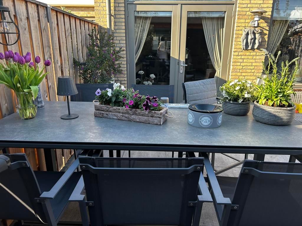 Hoge tuinset….uit 2025, Tuin en Terras, Ophalen, Zo goed als nieuw, Aluminium